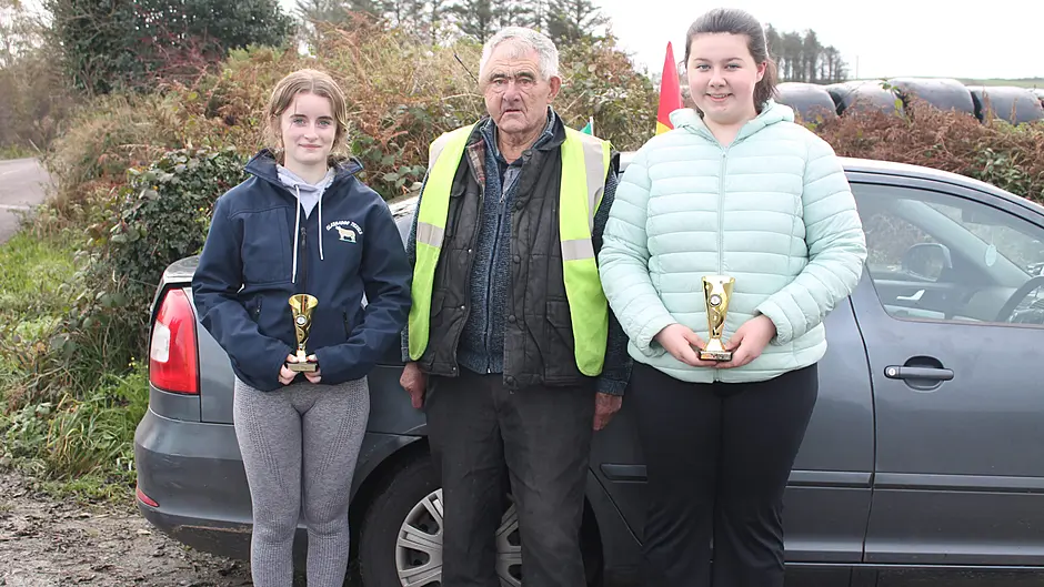 CARBERY BOWLING: Eoin and Niamh bowl their way to underage titles Image