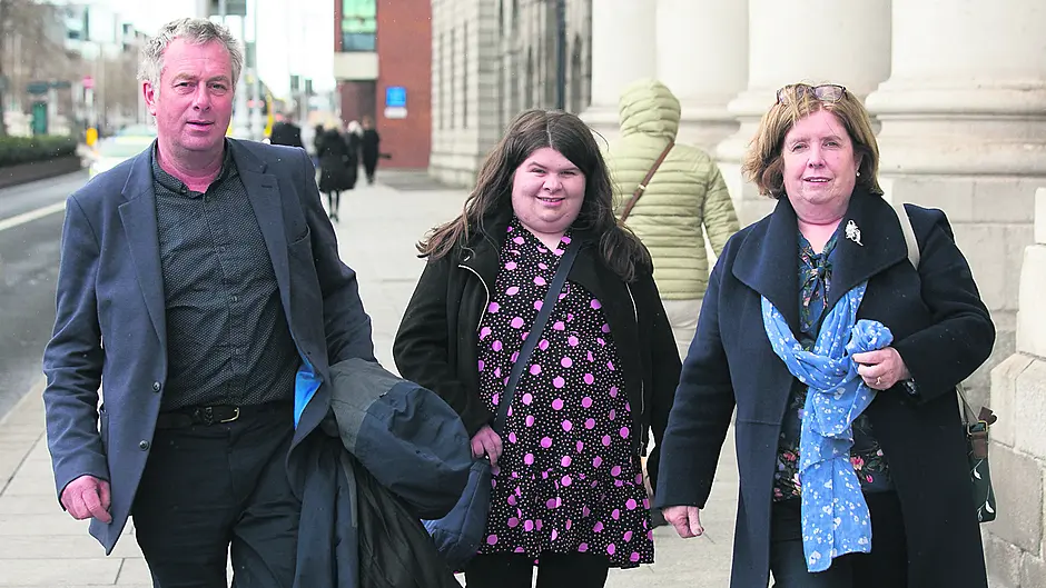 Clon woman settles hearing case Image