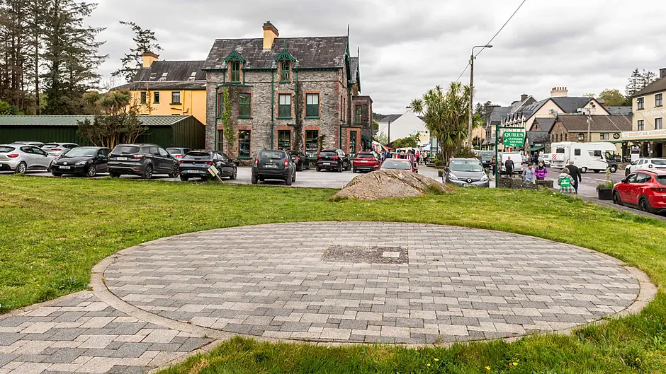Maureen O’Hara statue disappears after just 48 hours Image