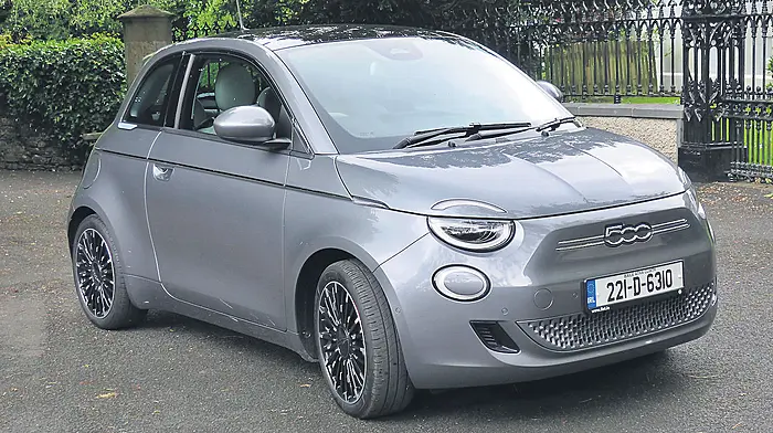 Car of the week: In love all over again with Fiat 500e Image