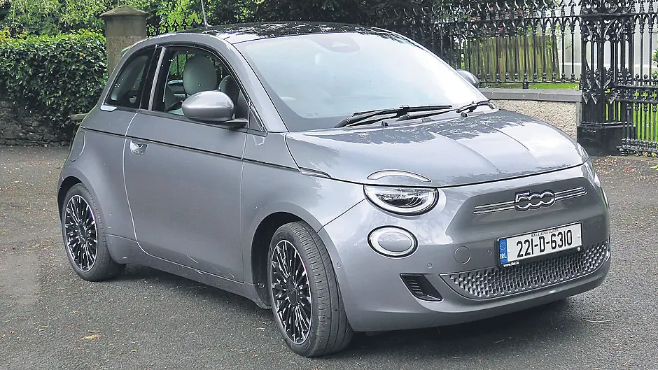 Car of the week: In love all over again with Fiat 500e Image