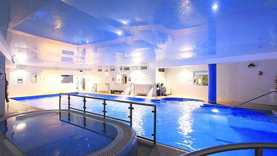 Schull Harbour Hotel splashes out on renovated leisure centre Image