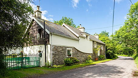 HOUSE OF THE WEEK: Three-bed Rossmore period property for €455,000 Image