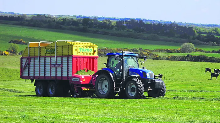 FARM CLASSICS: The New Holland TS135A had cutting-edge design Image