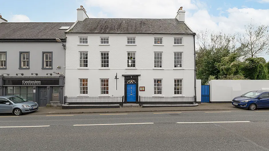 Oliver Cromwell is said to have gifted the lands on which Westropp House is built. The house dates back to the early 1700s and comes to market in 
excellent condition.