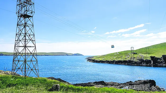 Dursey islanders caught in middle as time runs out for crucial access Image