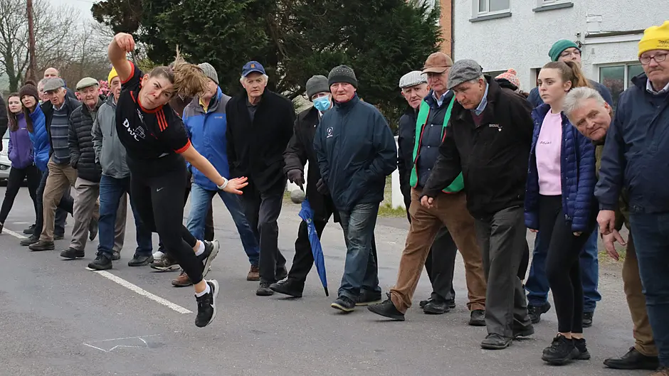 O’Sullivan and Coppinger win feature doubles at the Dowtcha Boy road bowling festival in Skibbereen Image