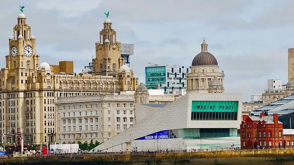 Most beautiful cities outside of London to visit in the UK Image
