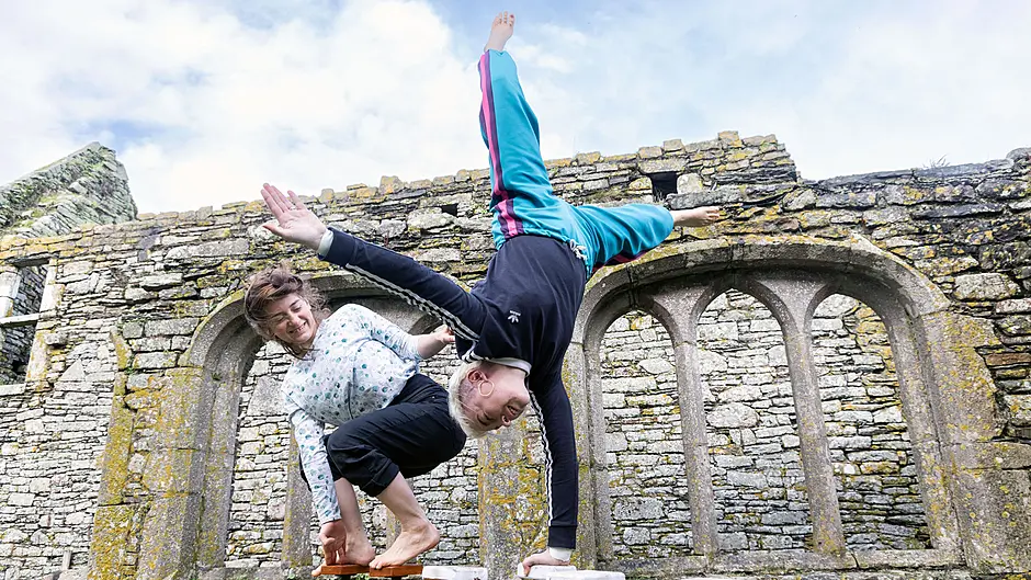 Performers Steph Mouat and Valentina Melotti from Squarehead Productions rehearsing a scene from ‘For As Long As We’re Here’, a free performance art event which will take place at Uillinn, West Cork Arts Centre, this Saturday November 5th. Members of the public are invited to visit the Skibbereen gallery throughout the day where they will witness inspiring physical acts of perseverance by a collection of professional circus artists. (Photo: Darragh Kane)