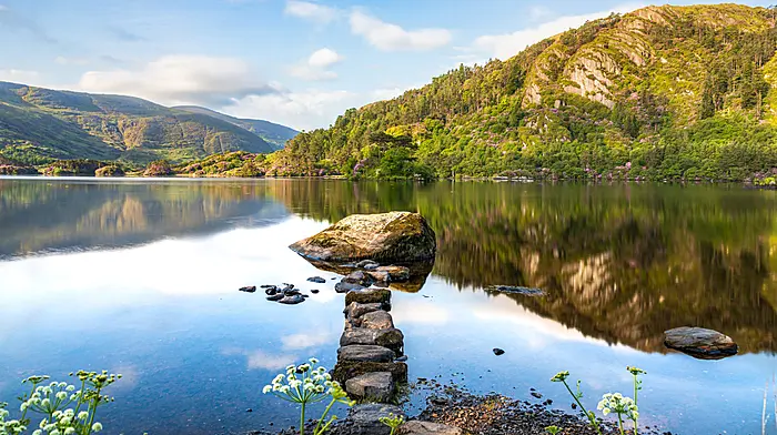 Unearthing the dark past behind Beara beauty spot Image