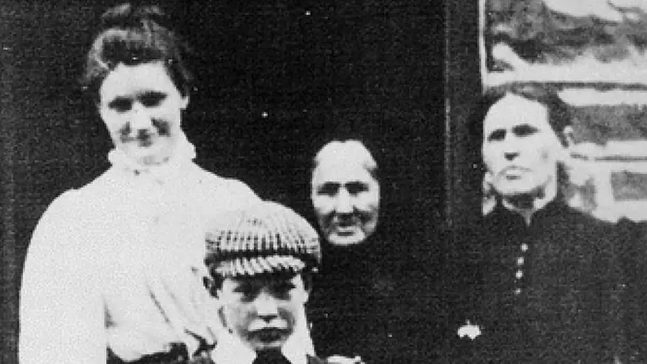 The moulding of young Michael Collins Image