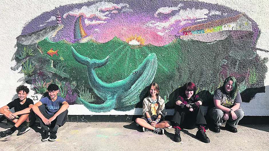 Teens’ whale of a time with Kinsale mural Image