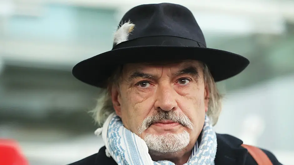 Emergency services called to provide assistance to Ian Bailey Image