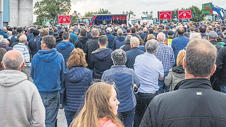 Minister accused of derogations ‘surrender’ Image