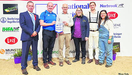 Helen family have eyes on the prize at National Dairy Show Image