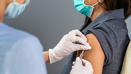 Walk-in clinics for Covid-19 booster vaccinations Image