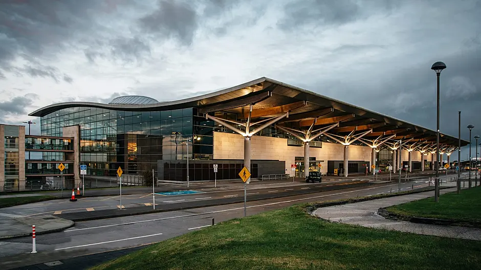 Storm Debi disrupts flights in Cork Airport Image