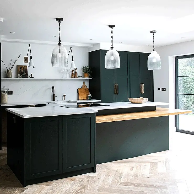 NAKED KITCHENS