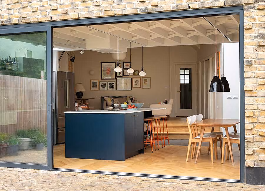 Kitchen---TurnerArchitects_NoelRoad_AdamScott_03_2500px+(1)-1