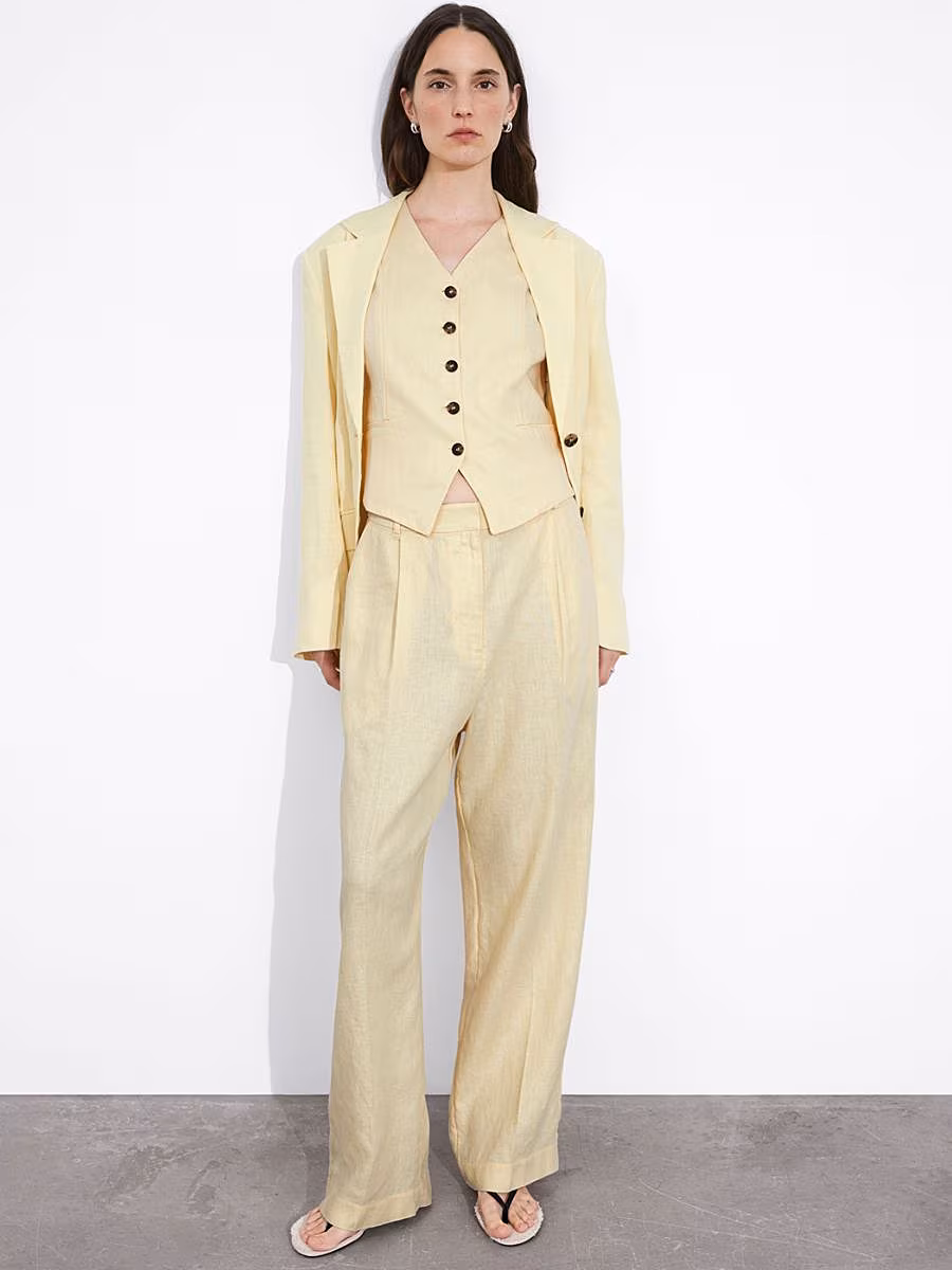 The-Gloss-Magazine-whats-new-7