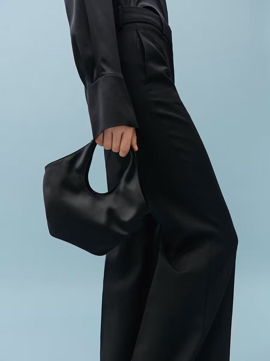 The-Gloss-Magazine-Victoria-Beckham-x-Mango-19