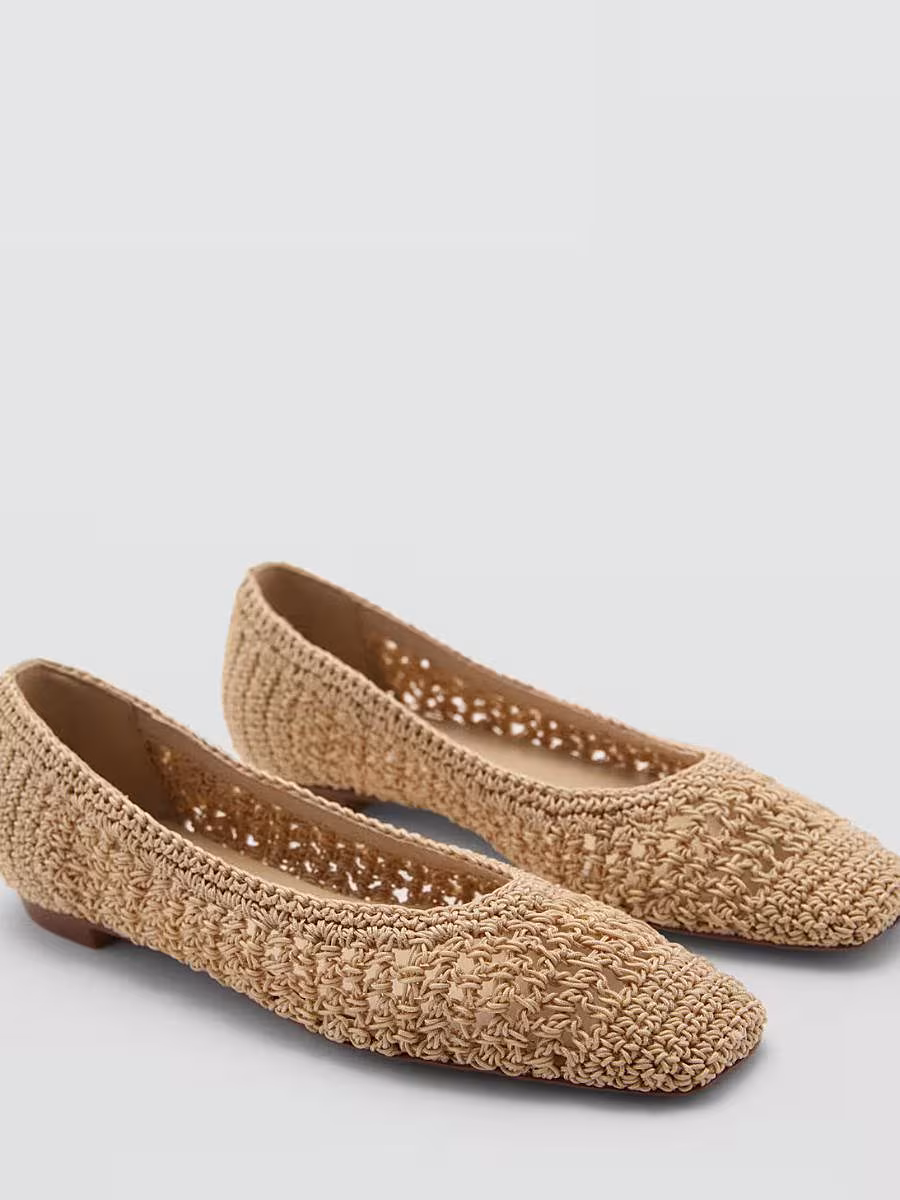 The-Gloss-Magazine-best-spring-flats-8