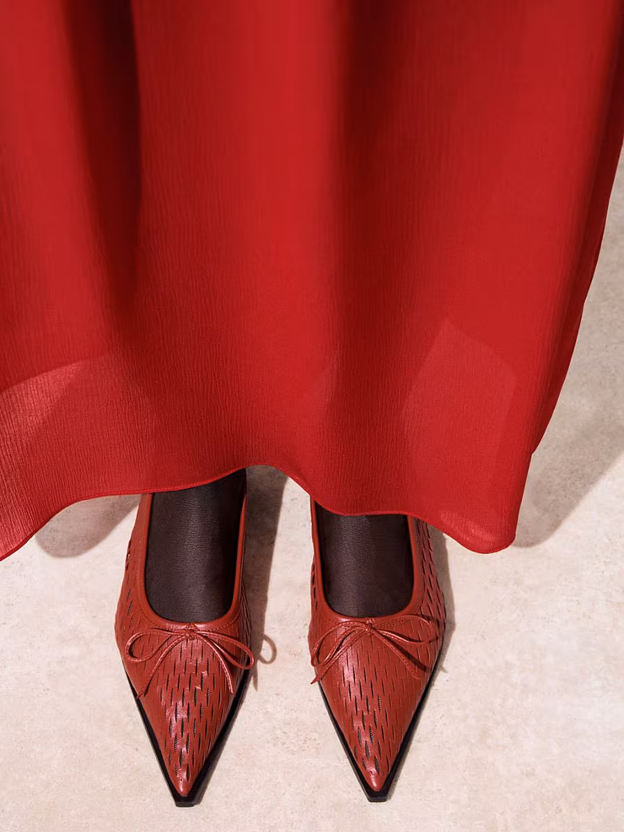 The-Gloss-Magazine-best-spring-flats-9