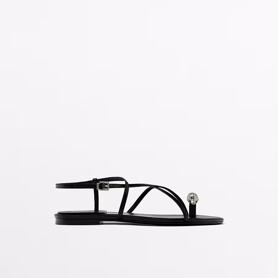 The-Gloss-Magazine-new-in-3