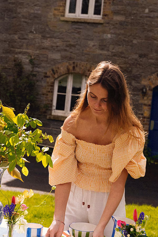 Annie---annie-in-garden---97