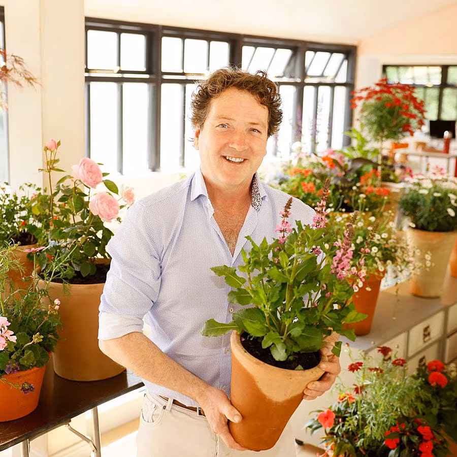 Diarmuid-Gavin-summer-gardening-tips