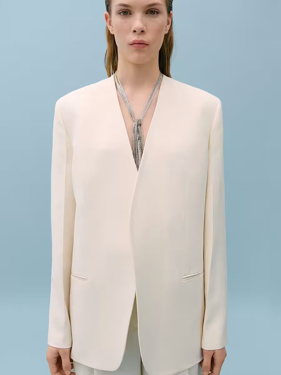 The-Gloss-Magazine-collarless-blazers-7