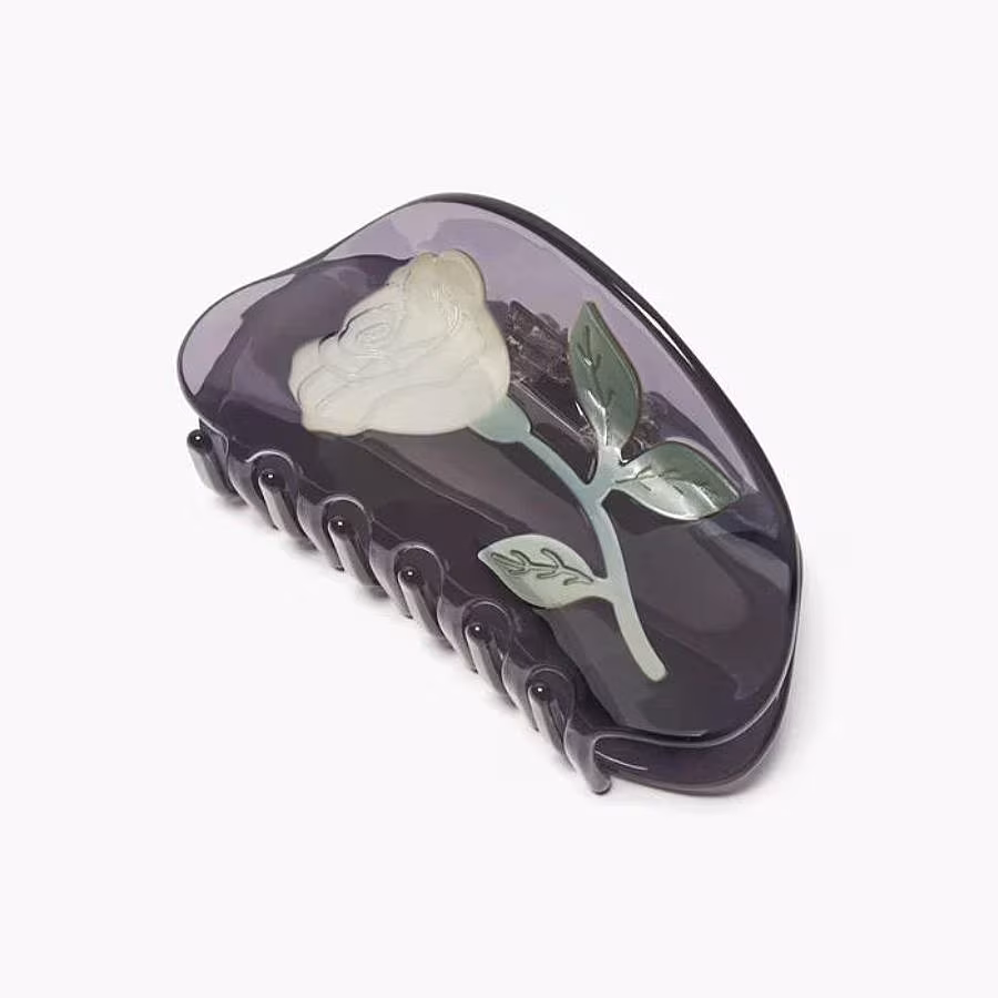 The-Gloss-Magazine-holiday-dressing-essentials-26
