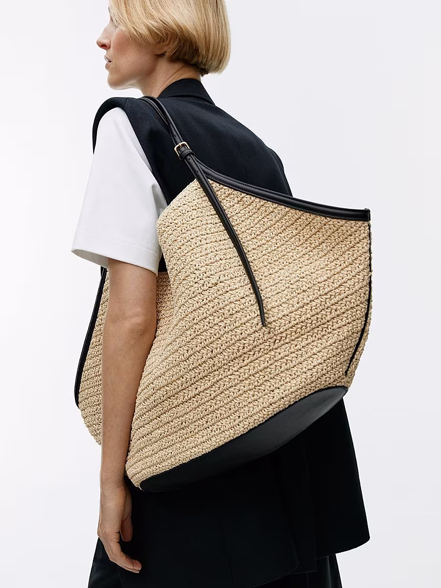 The-Gloss-Magazine-holiday-dressing-essentials-4