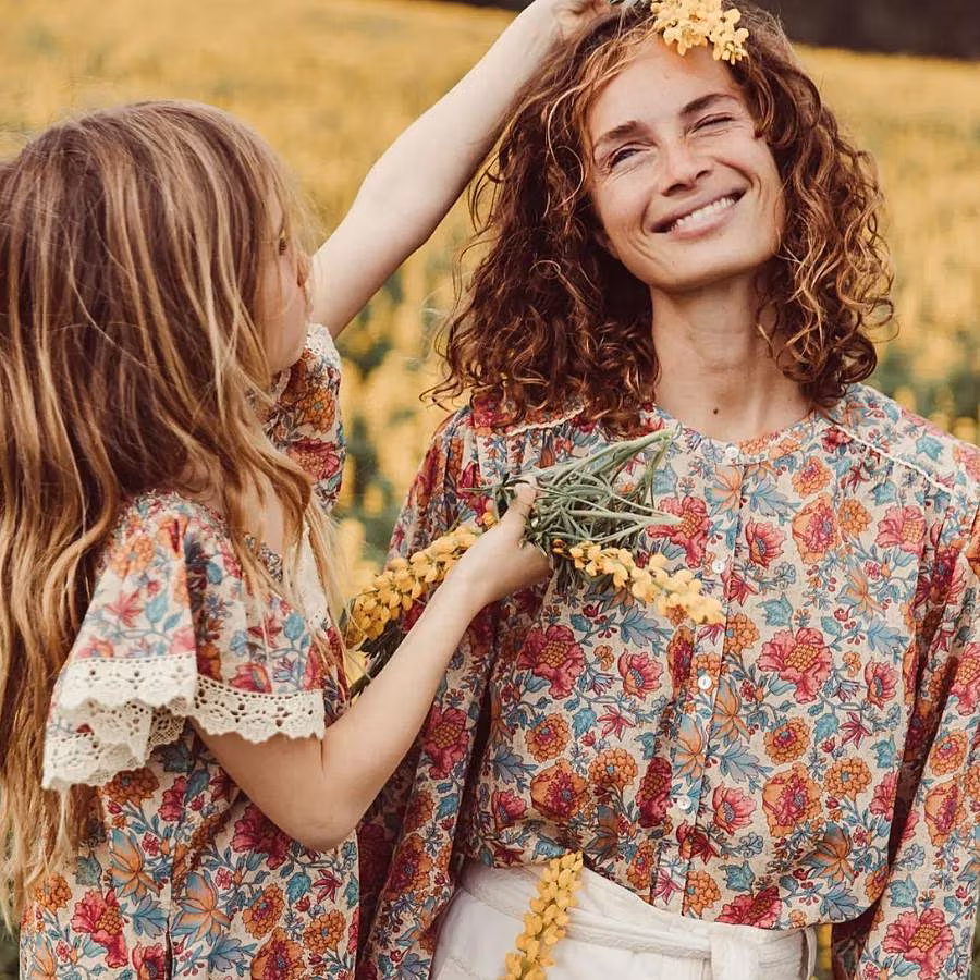 The-Gloss-Magazine-mother-daughter-dressing-Louise-Misha-1