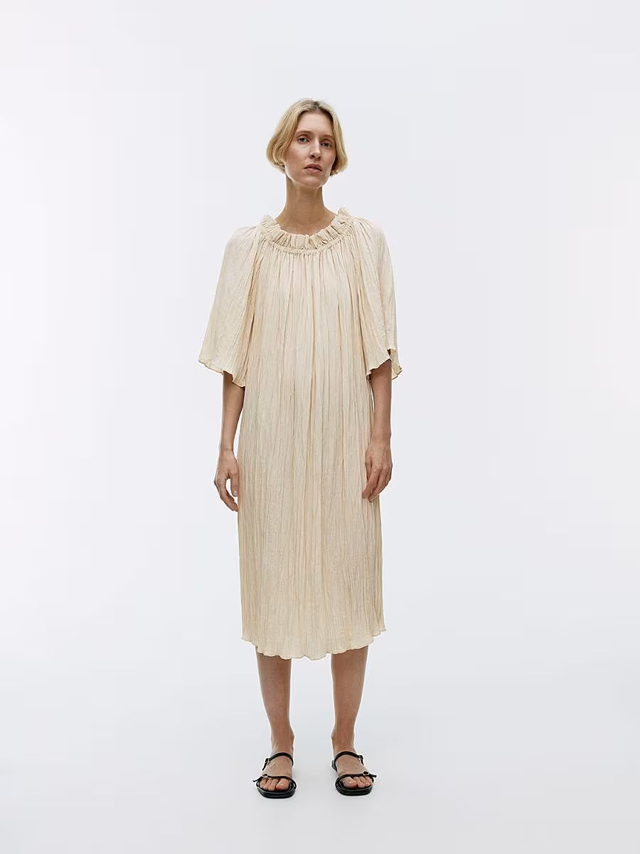 The-Gloss-Magazine-romantic-summer-dress-10