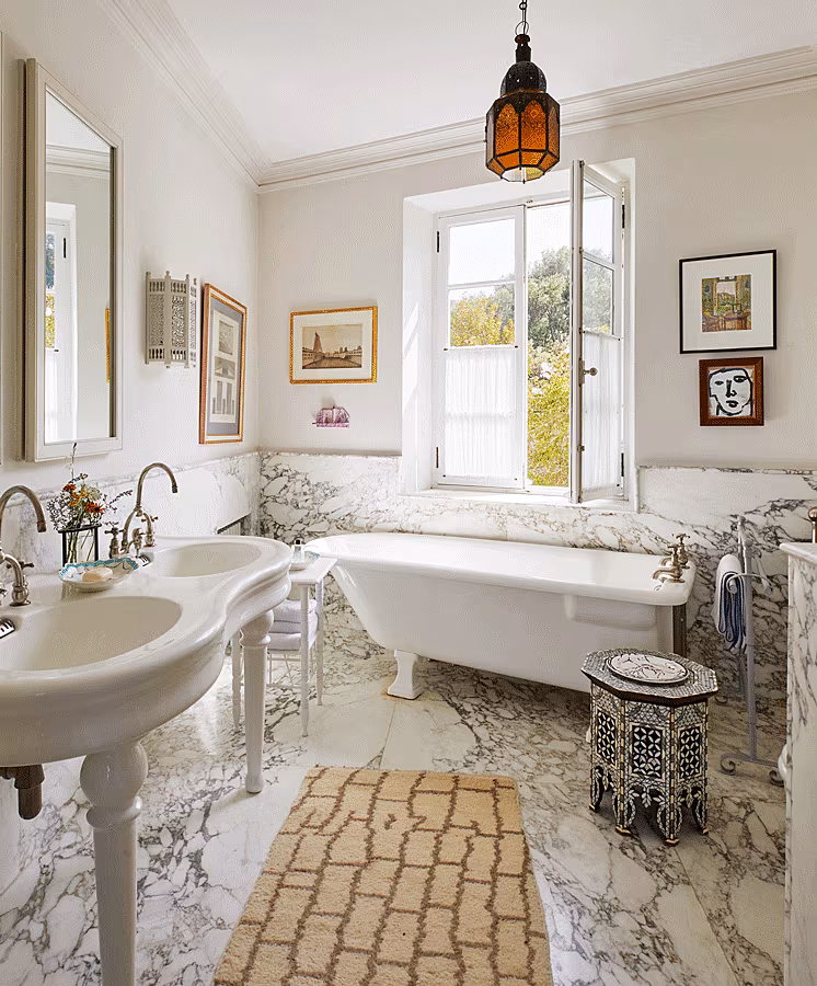 Veere---FL_VGrenney_Tangier_Home_PrimaryBathR1_1011_Flatt-copy