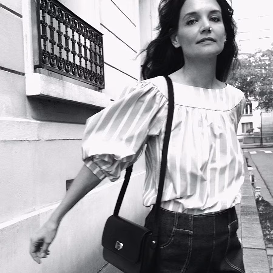 The-Gloss-Magazine-APC-Katie-Holmes-2