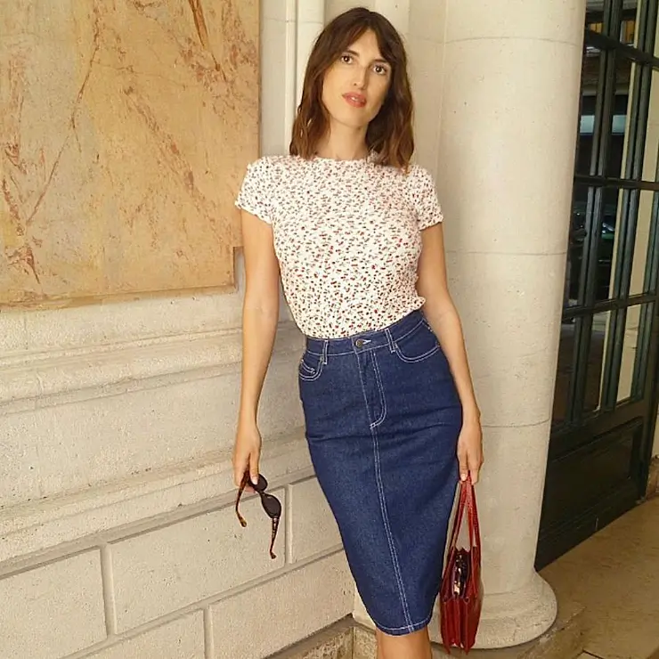 Instagram @jeannedamas