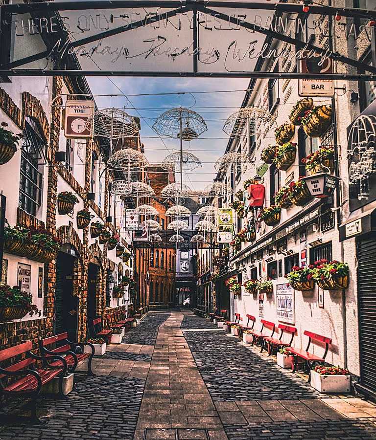 BELFAST---k-mitch-hodge-f3sfIifbc5Y-unsplash