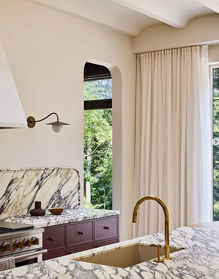 Cropped---Kitchens-insta-archway