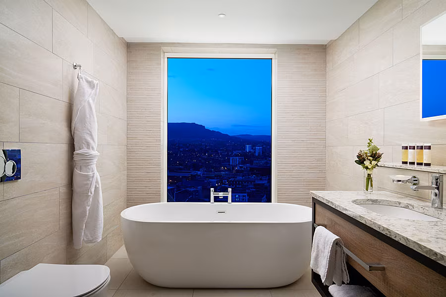 Hot---Grand-Central-Bathroom-with-view