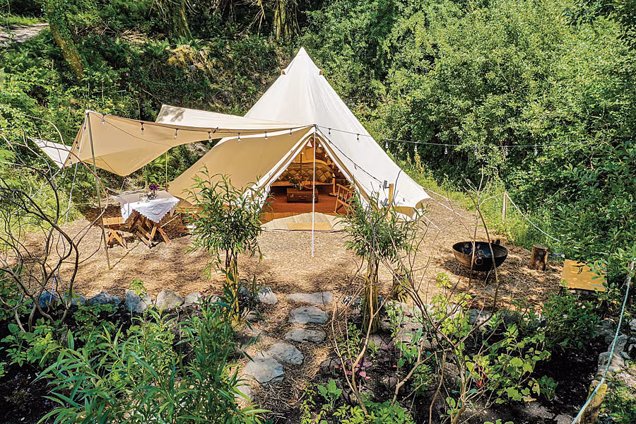 TRAVEL---Credit_-Kate-Bean-Photography---Two-Green-Shoots'-Botanical-Bell-Tent-3