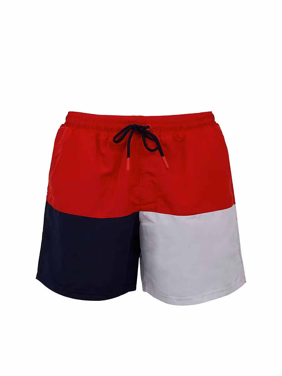 The-Gloss-Magazine-Paul-Mescal-shorts-3