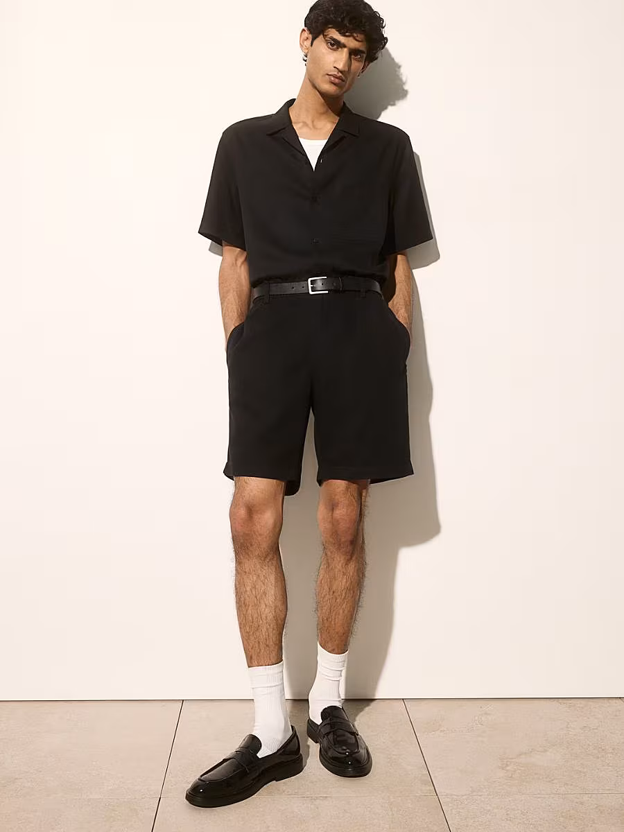 The-Gloss-Magazine-Paul-Mescal-shorts-4