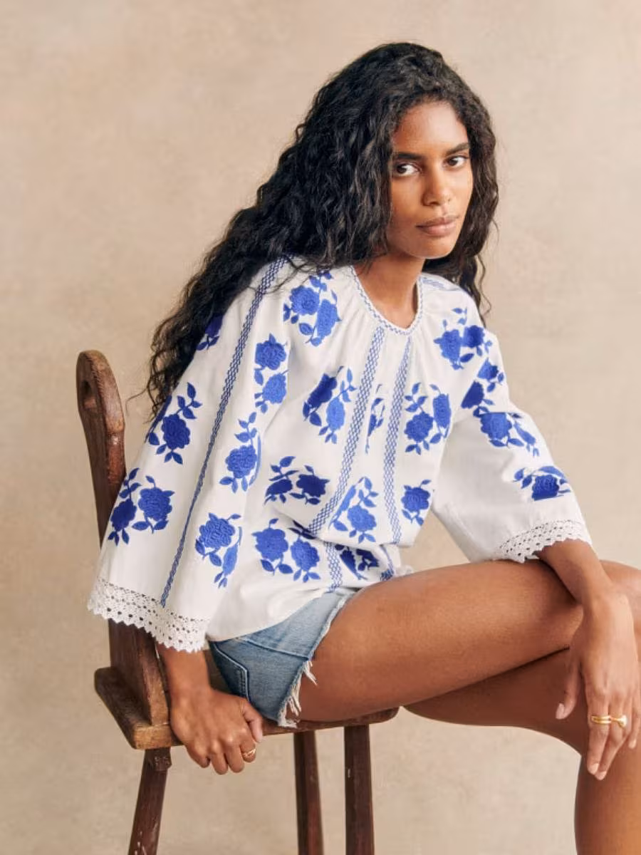 The-Gloss-Magazine-best-pretty-blouses-for-summer-19