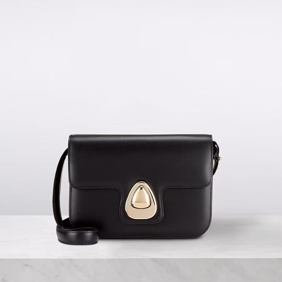 The-Gloss-Magazine-sale-handbags-4