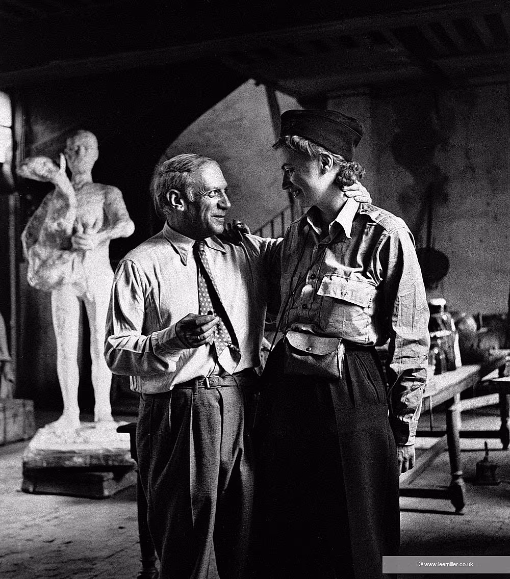 Copyright_LeeMillerArchives_Picasso_and_Lee_Miller_in_his_studio,_Liberation_of_Paris_Paris_France_1944-LR
