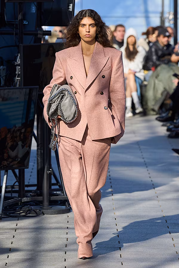 Stella-Mccartney-F24-004