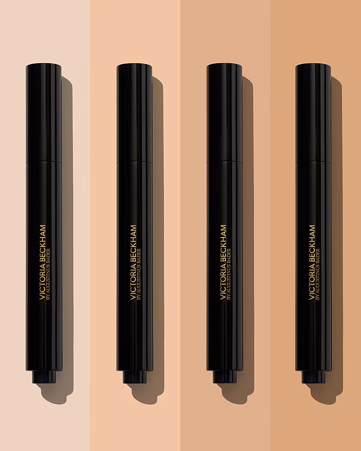 Victoria-beckham-concealer--24_VBB_Campaign_ProductStills_Groups_01_Fair-LighttoLight_FL1-FL2-L1-L2_4x5