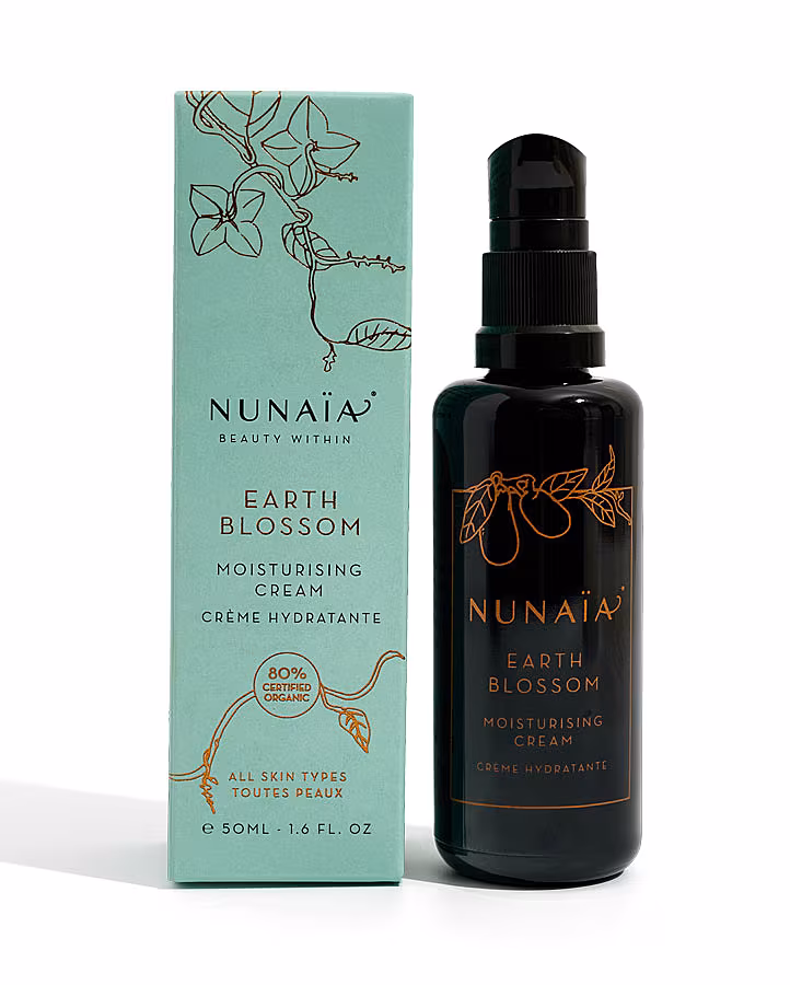 Irish---Earth-Blossom-Moisturising-Cream-Bottle-&-Box-©Nunaïa-Beauty-2024